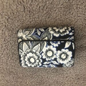 Vera Bradley Snow Lotus